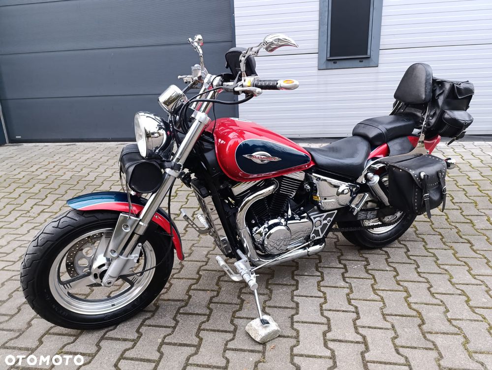 Suzuki Marauder - 12