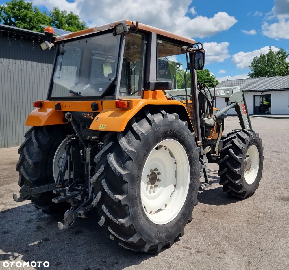 Renault Ceres 335 - 3