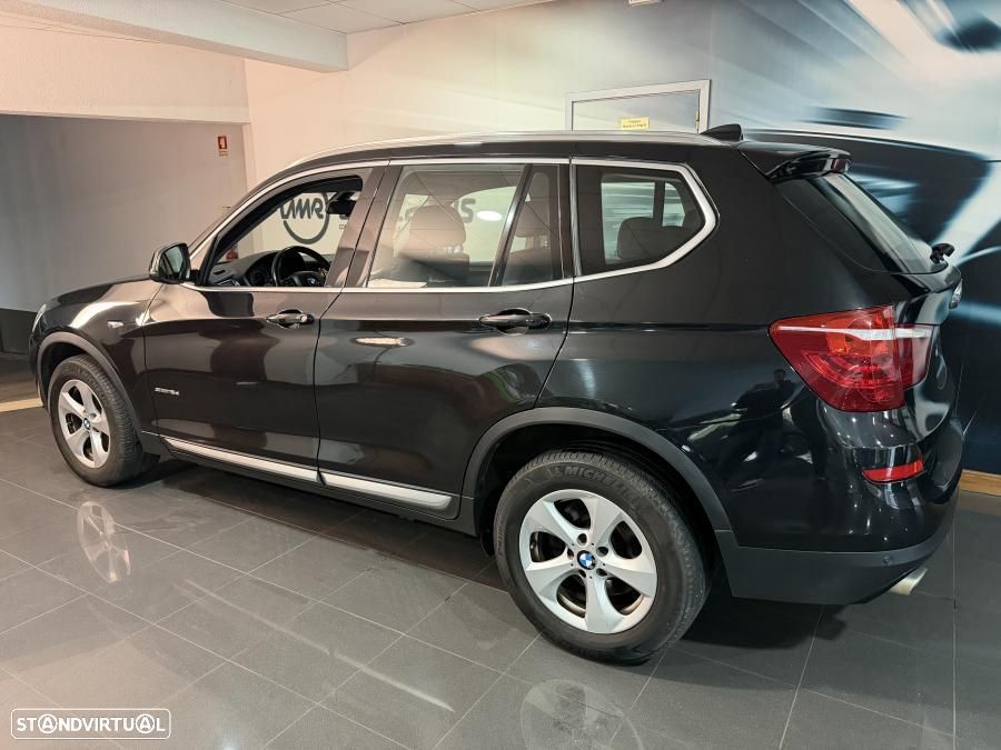 BMW X3 18 d sDrive xLine - 6