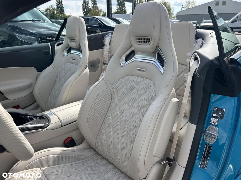 Mercedes-Benz SL - 12