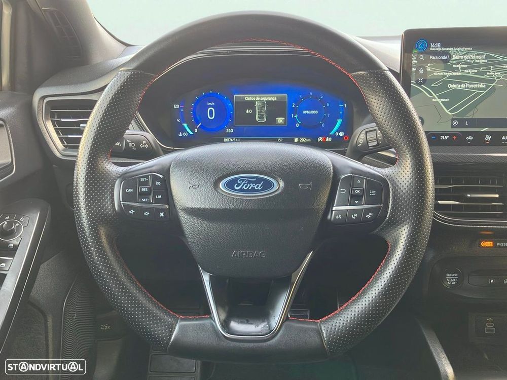 Ford Focus 1.0 EcoBoost MHEV ST-Line - 12