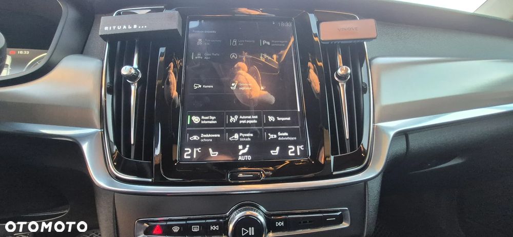 Volvo S90 D4 Momentum - 14