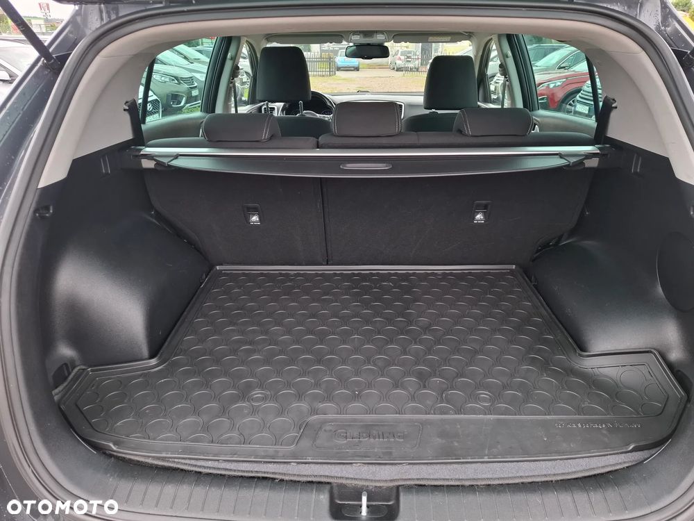 Kia Sportage - 18