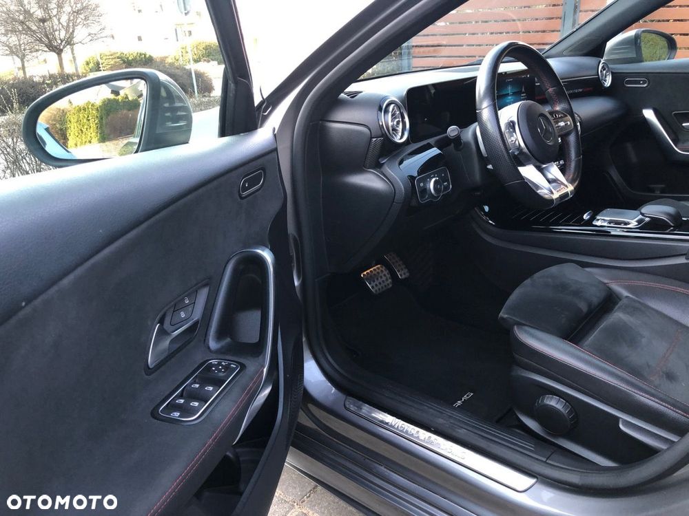 Mercedes-Benz Klasa A 180 d 7G-DCT AMG Line - 17