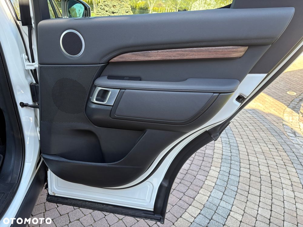 Land Rover Discovery 2.0 Si4 HSE Luxury - 20