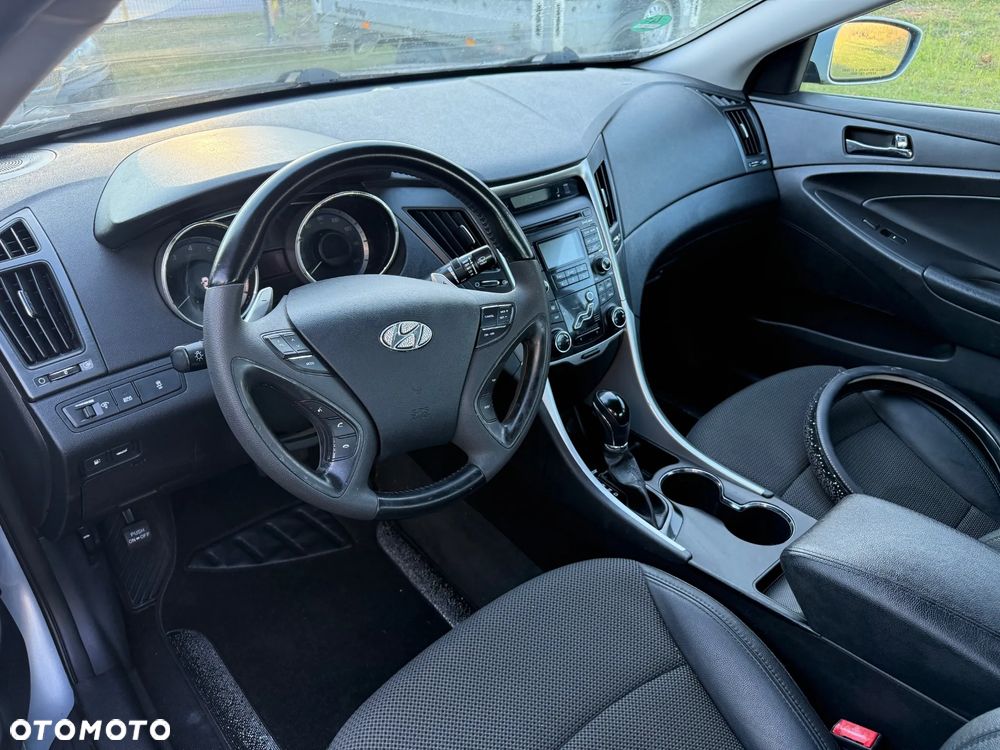 Hyundai Sonata 2.0 Automatik Premium - 9