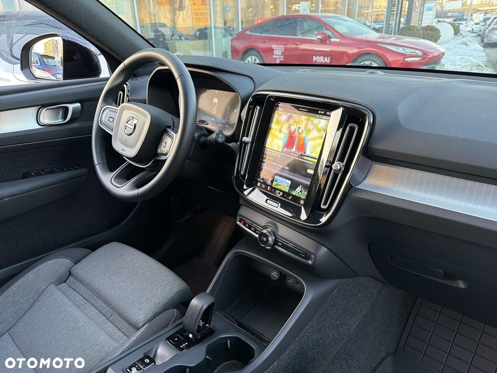 Volvo XC 40 B3 Core - 21