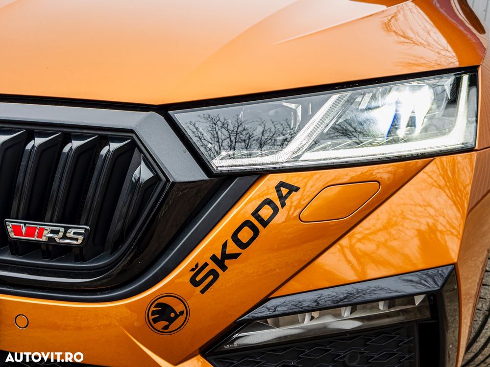 Skoda Octavia 2.0 245 TSI DSG RS - 40