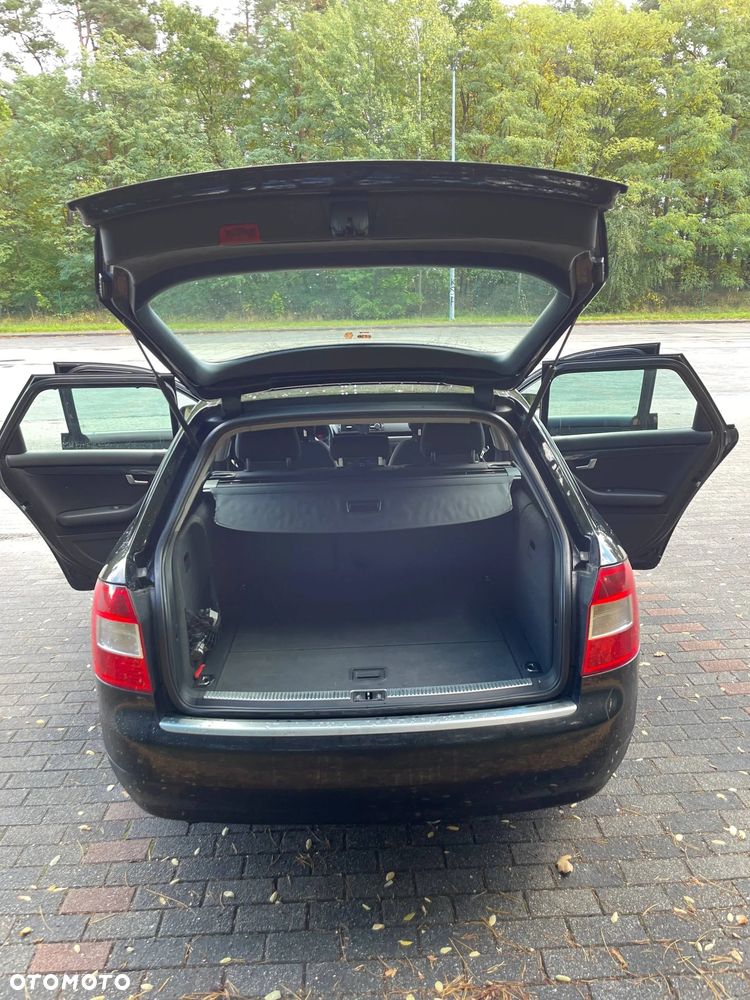 Audi A4 Avant - 13