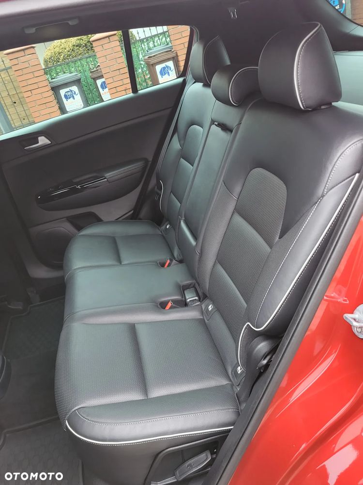 Kia Sportage 2,0 CRDI AWD GT Line - 18