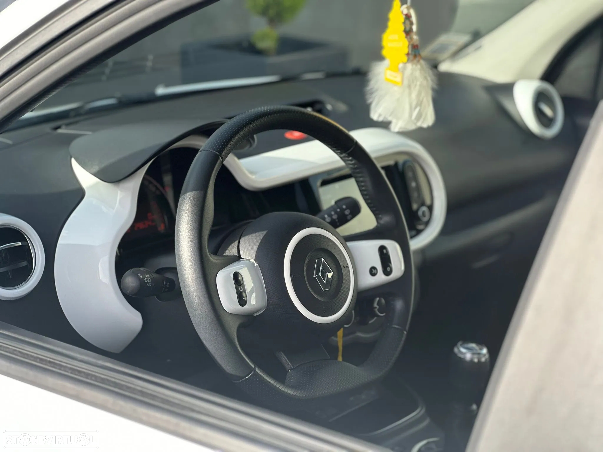 Renault Twingo 1.0 SCe Zen - 8