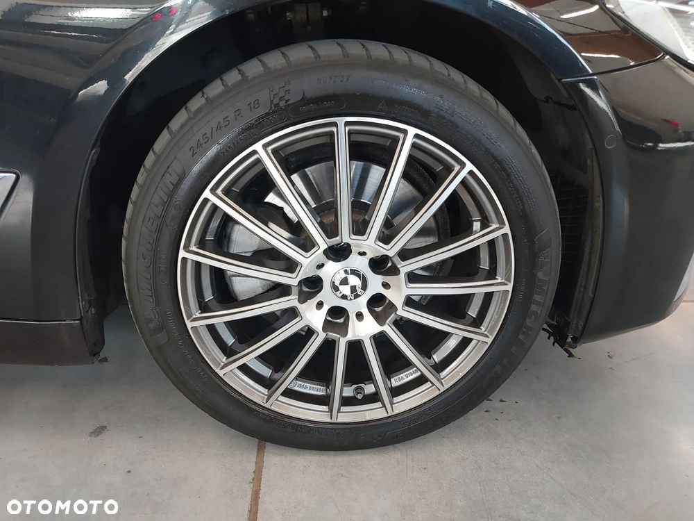 BMW Seria 5 520d MHEV Luxury Line - 33