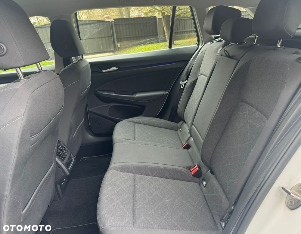 Volkswagen Golf - 13