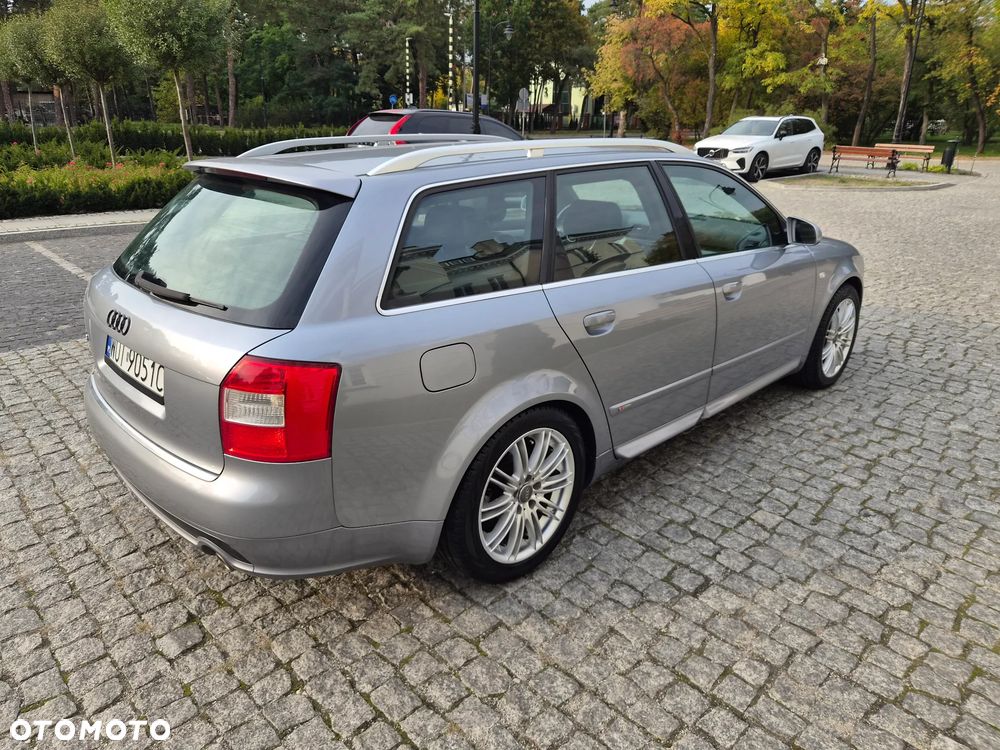 Audi A4 Avant 2.4 - 31