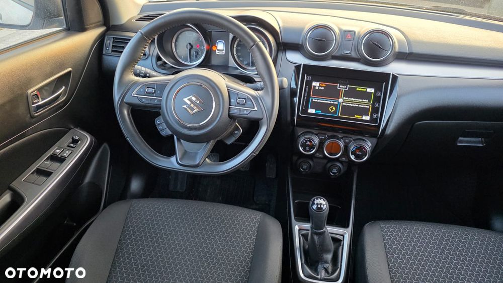 Suzuki Swift 1.2 Dualjet Allgrip Comfort - 11