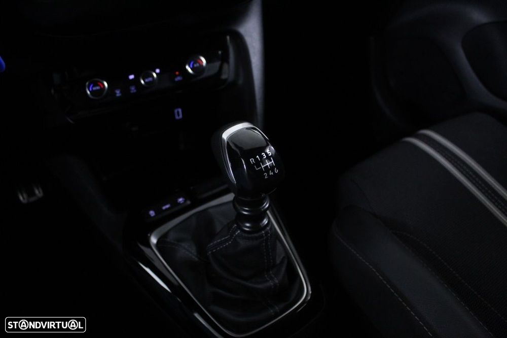 Opel Corsa 1.2 T GS - 31