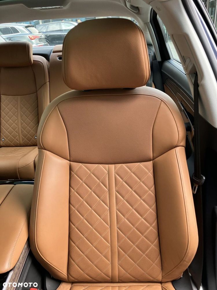 Audi A8 - 15
