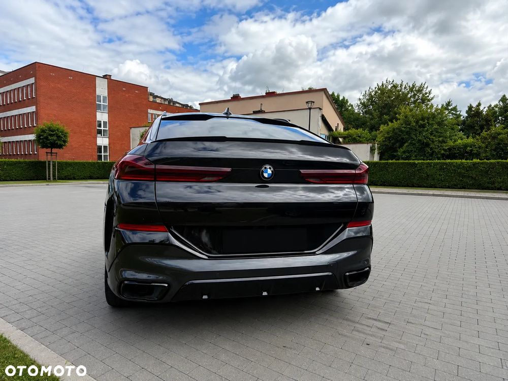 BMW X6M M50d - 2