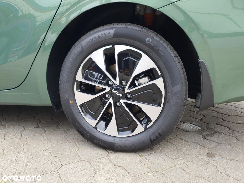 Kia Ceed 1.5 T-GDI M - 17