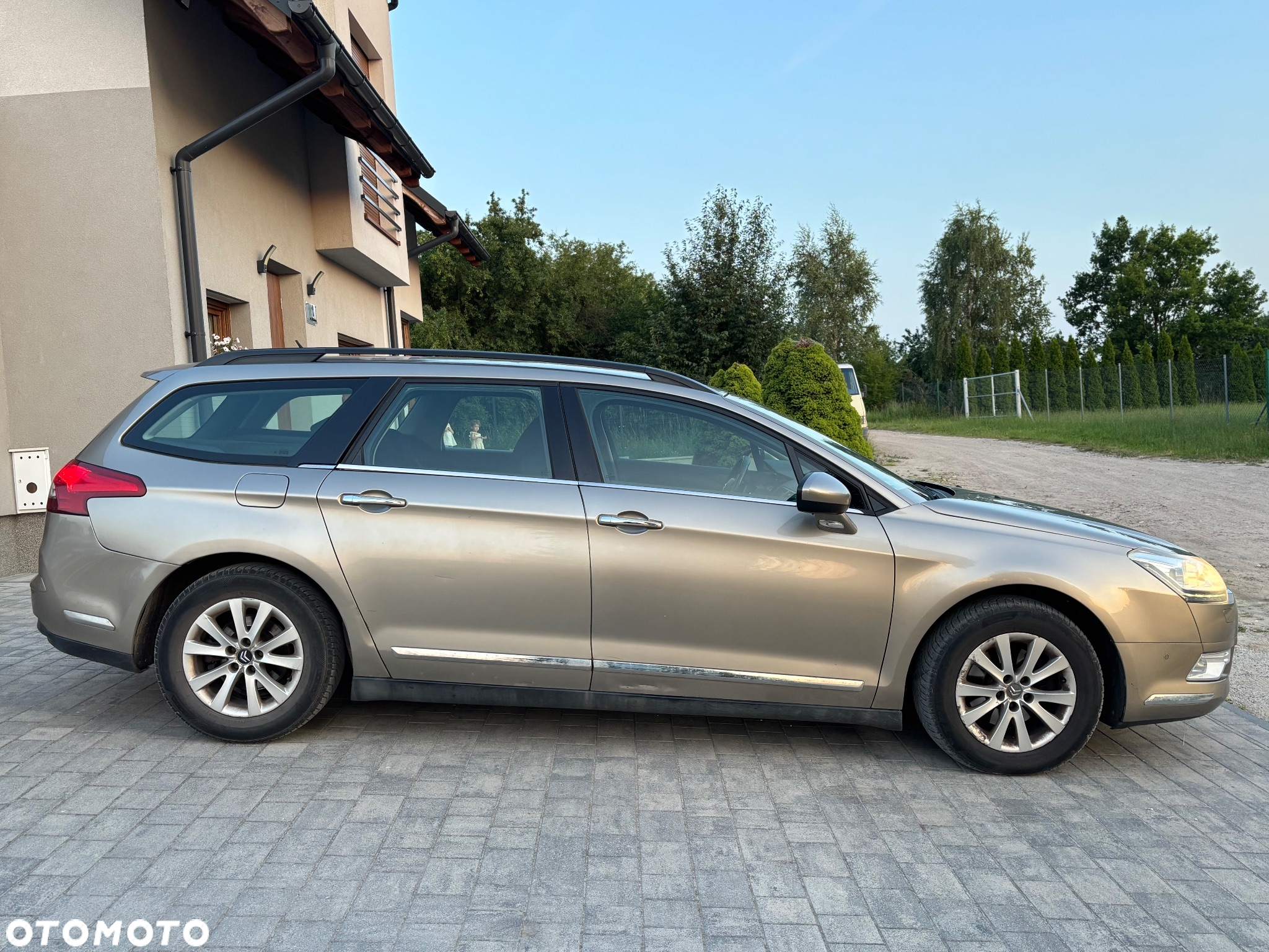 Citroën C5 Tourer e-HDi 110 EGS6 FAP Selection - 11