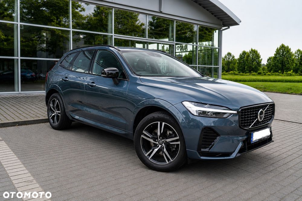 Volvo XC 60 B4 D AWD R-Design - 3