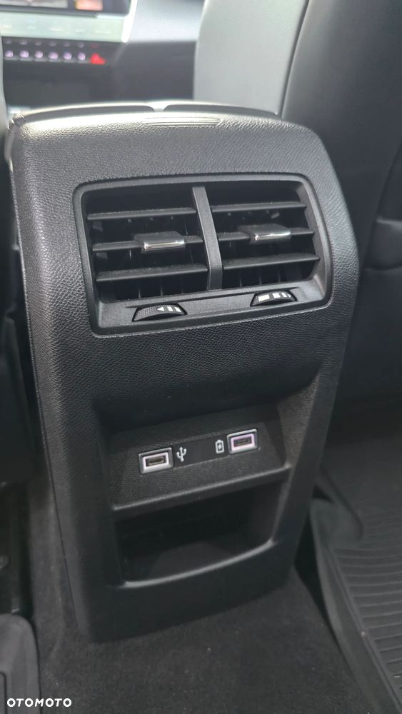 Peugeot 308 1.2 PureTech GPF Allure Pack S&S EAT8 - 23