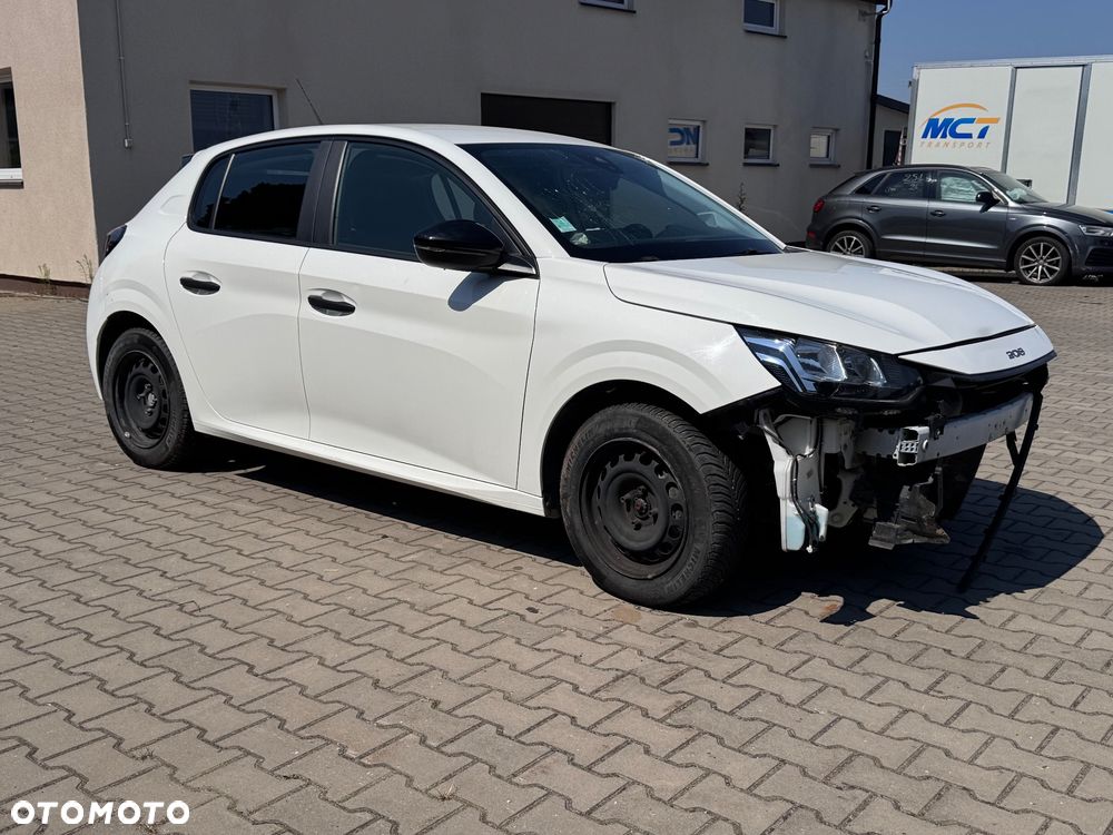 Peugeot 208 - 11