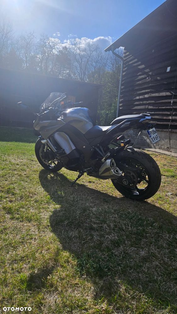 Kawasaki Ninja 1000 SX - 8