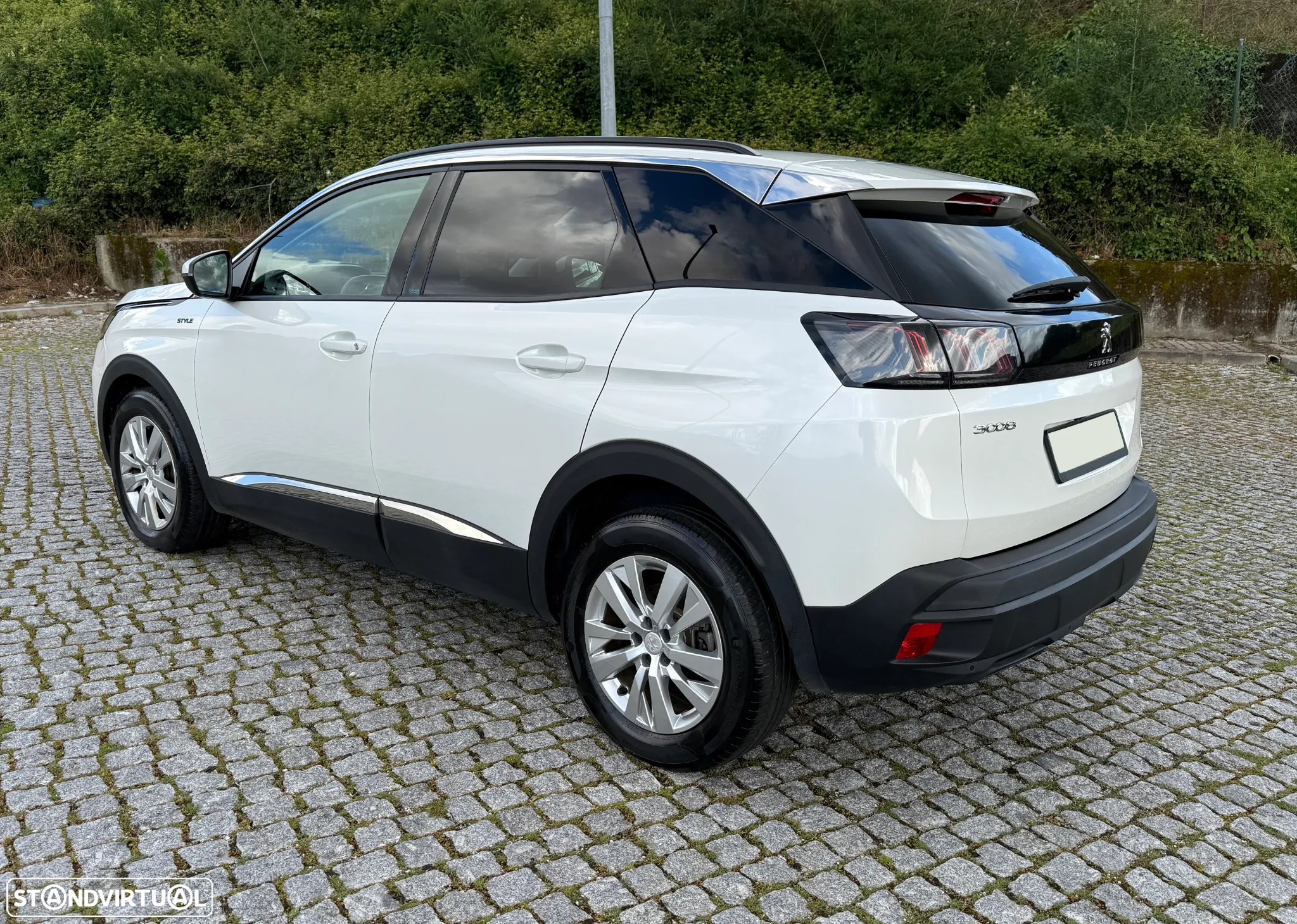 Peugeot 3008 1.5 BlueHDi Style - 17