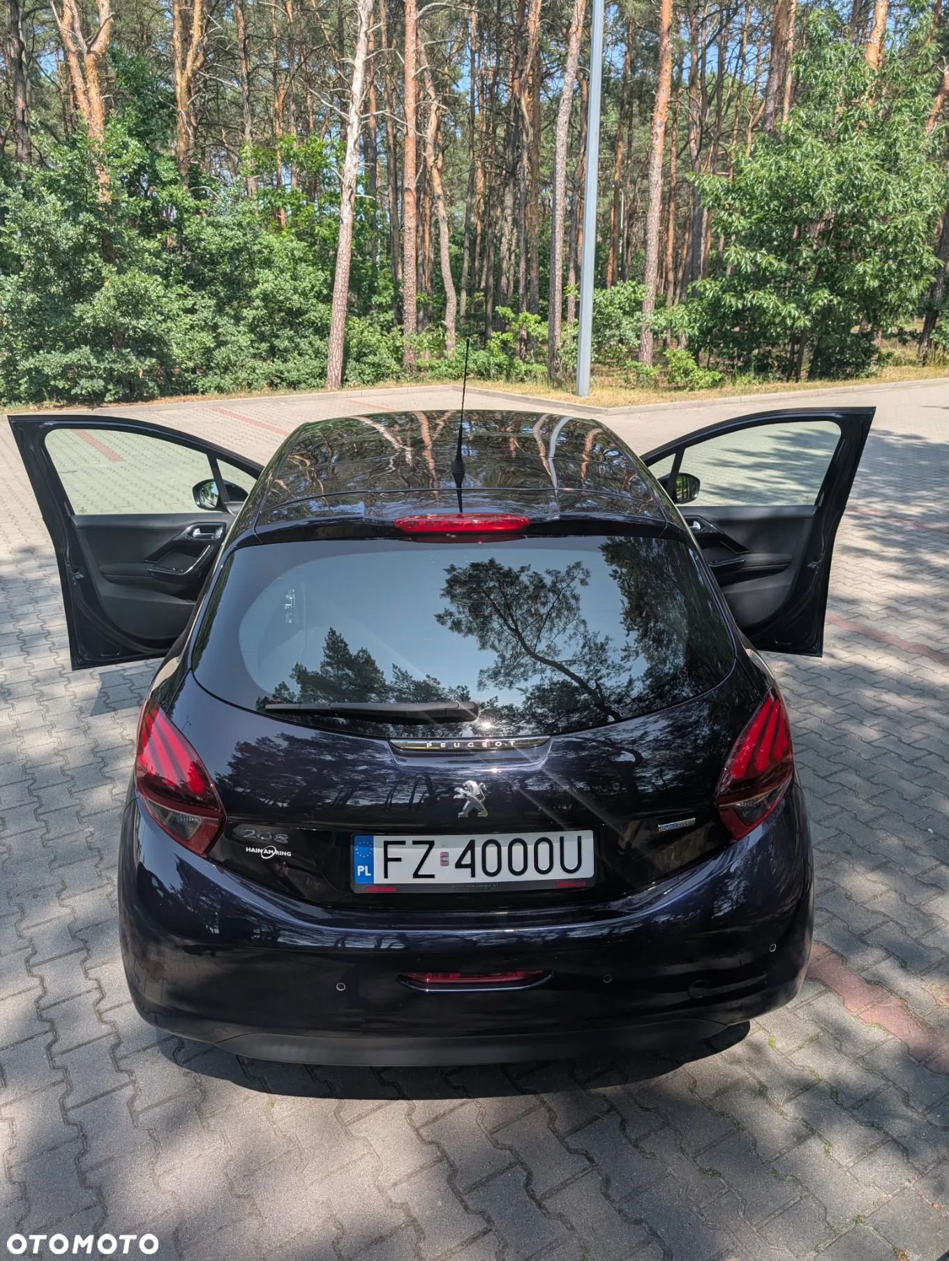 Peugeot 208 1.2 PureTech Allure - 10