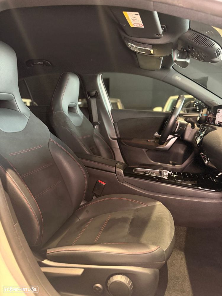 Mercedes-Benz A 200 AMG Line Aut. - 24