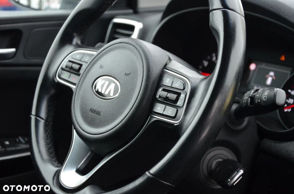 Kia Sportage 1.6 GDI 2WD ISG Dream-Team Edition - 18