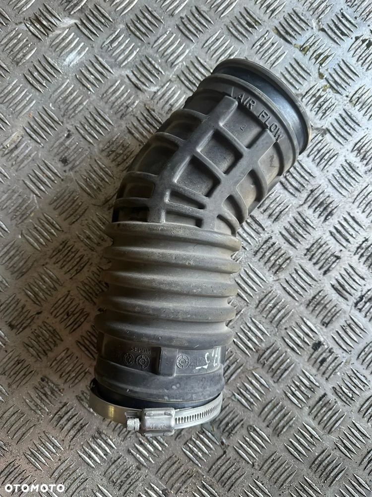 RURA ŁĄCZNIK KOLANKO FILTRA POWIETRZA RENAULT GAMA D VOLVO FL D5K D8K EURO 6 - 1