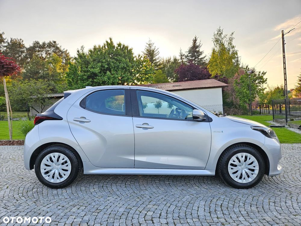 Toyota Yaris - 3