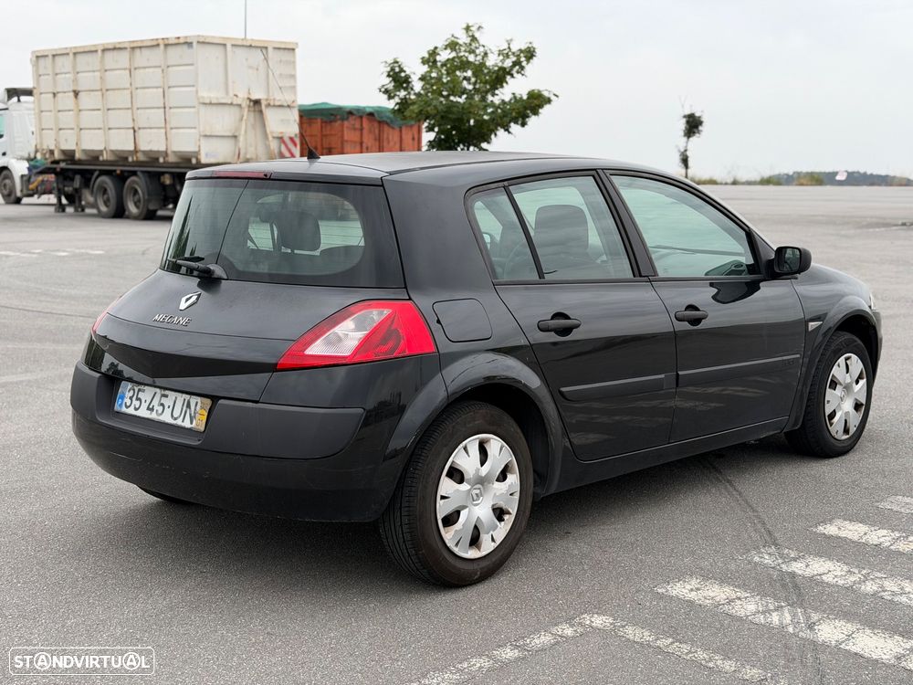 Renault Mégane 1.5 dCi L. Dynamique - 3