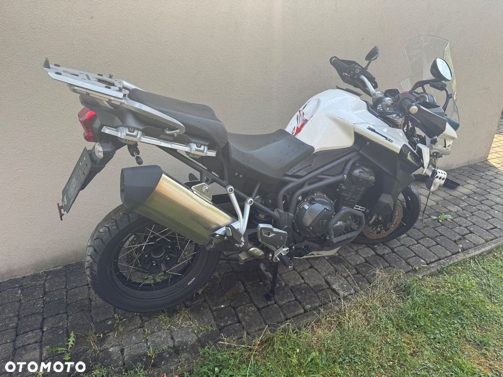 Triumph Tiger - 2