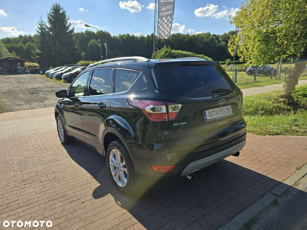 Ford Kuga - 4