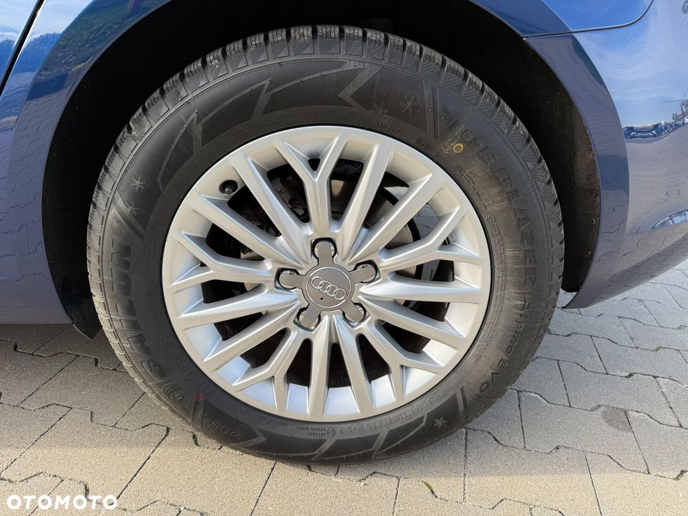 Audi A3 Sportback 1.6 TDI (clean diesel) Attraction - 12