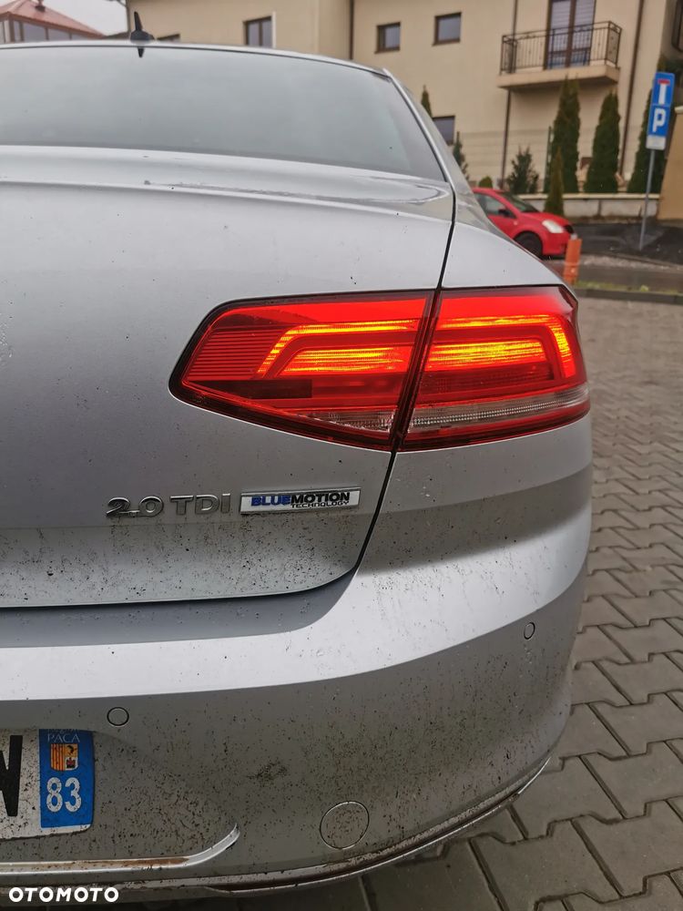 Volkswagen Passat 2.0 TDI (BlueMotion Technology) DSG Comfortline - 38