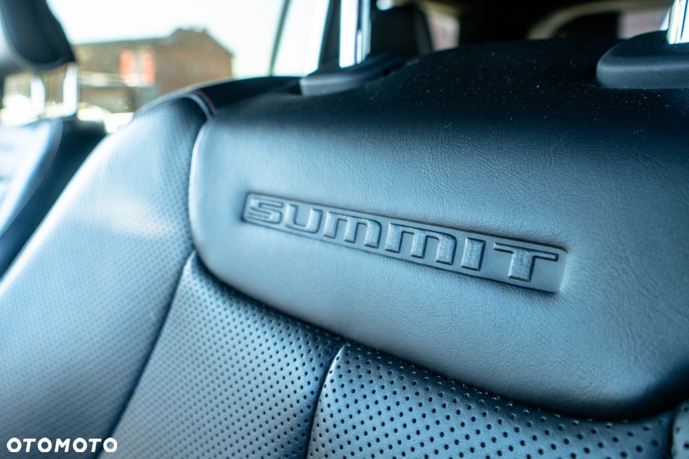 Jeep Grand Cherokee 5.7 V8 HEMI Summit - 30