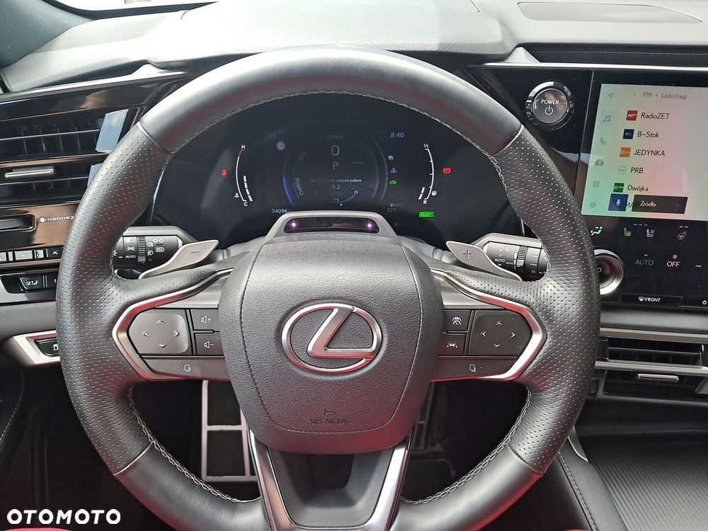 Lexus RX - 12