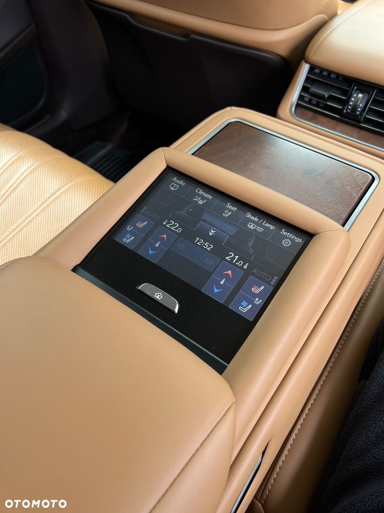 Lexus LS - 16