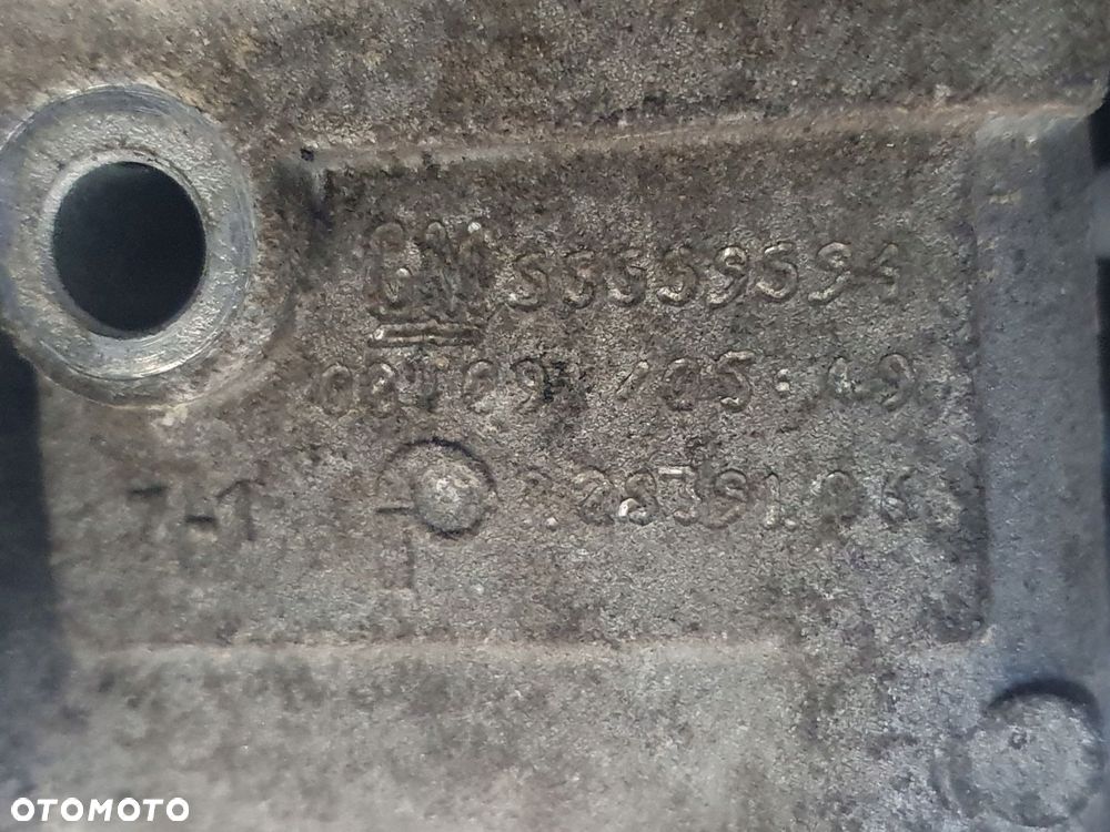 OBUDOWA TERMOSTATU Opel Zafira B 1.6 16V zawór EGR 55559594 - 2