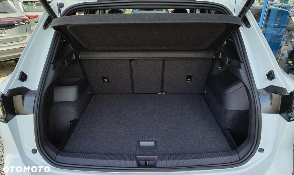 Volkswagen Tiguan - 25