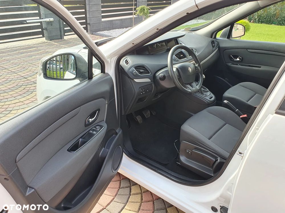 Renault Scenic 1.6 16V TomTom Edition - 8