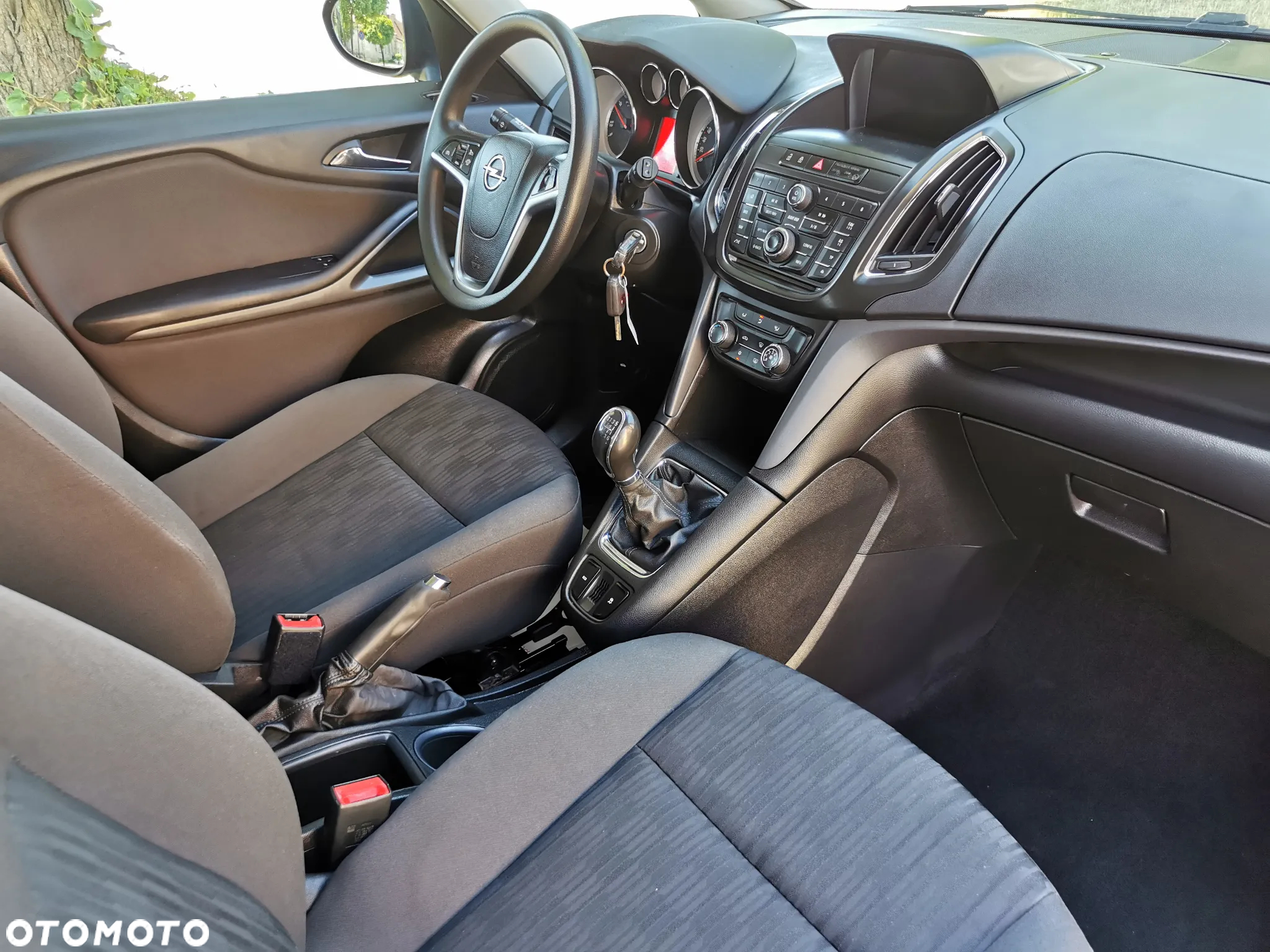 Opel Zafira Tourer 1.6 CDTI ecoFLEX Start/Stop Active - 9