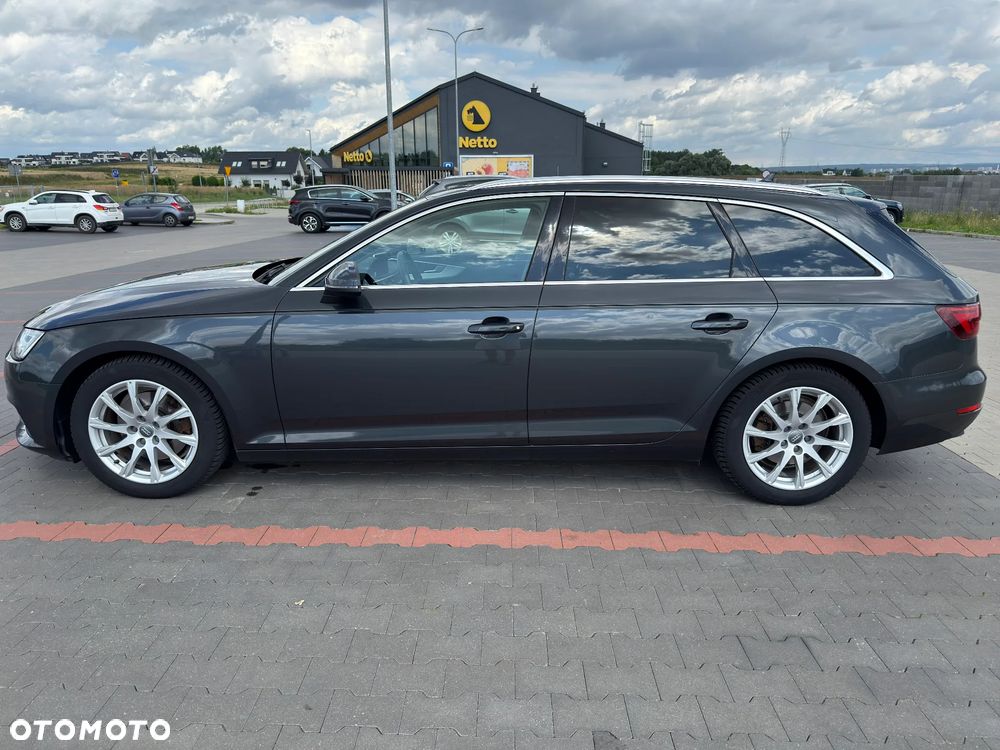 Audi A4 Avant 2.0 TDI ultra S tronic - 7