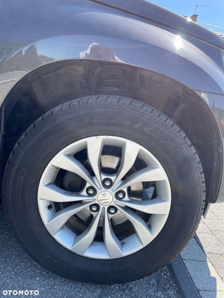 Suzuki Grand Vitara 2.4 Premium - 14
