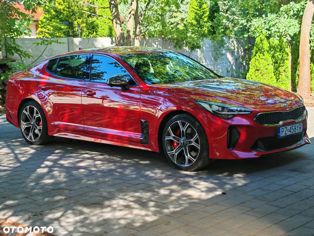 Kia Stinger 3.3 T-GDI V6 GT AWD - 21