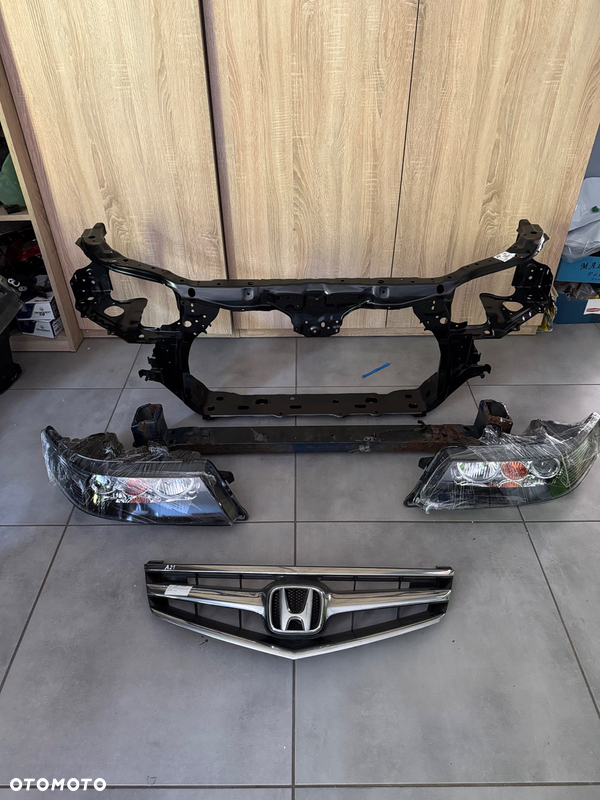 Honda Accord VII pas przód wzmocnienie